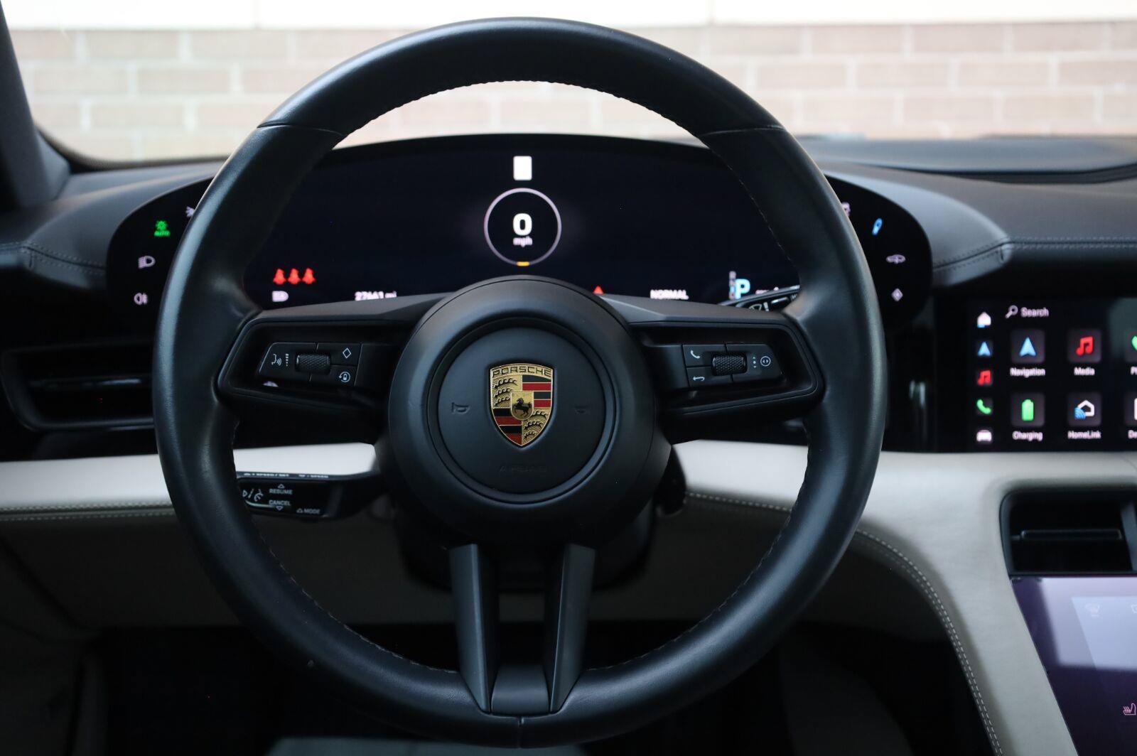 Used 2020 Porsche Taycan 4S w/ Premium Package AWD/4WD image 38
