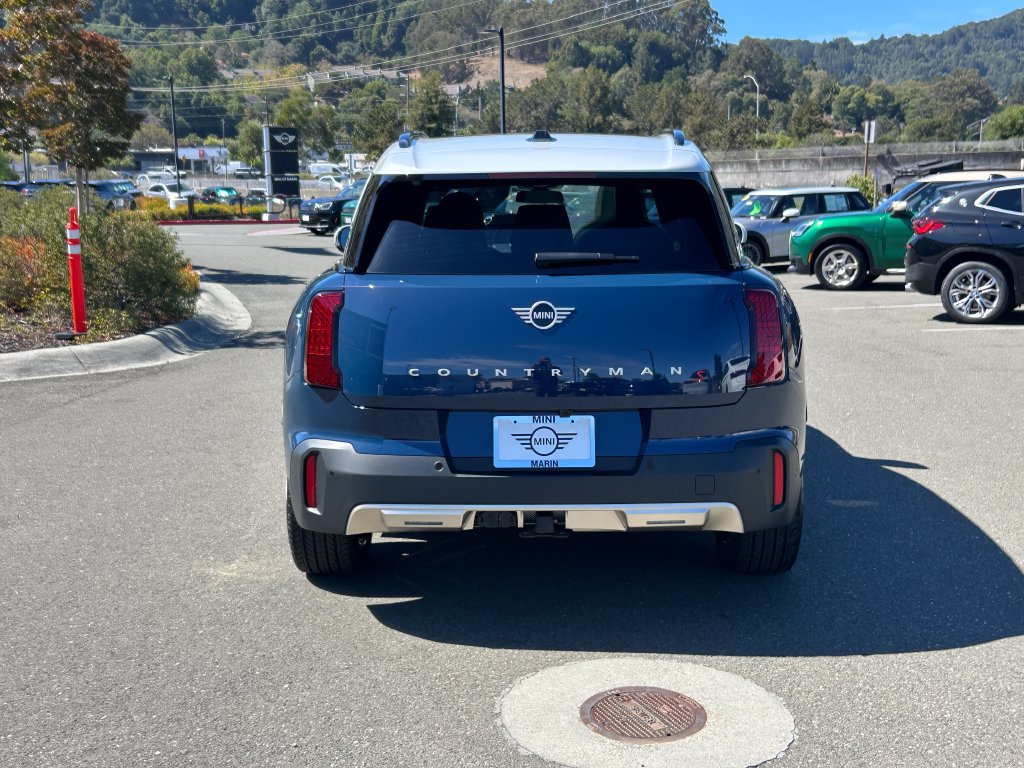 New 2027 MINI Cooper Countryman S w/ Comfort Package Max AWD/4WD image 4