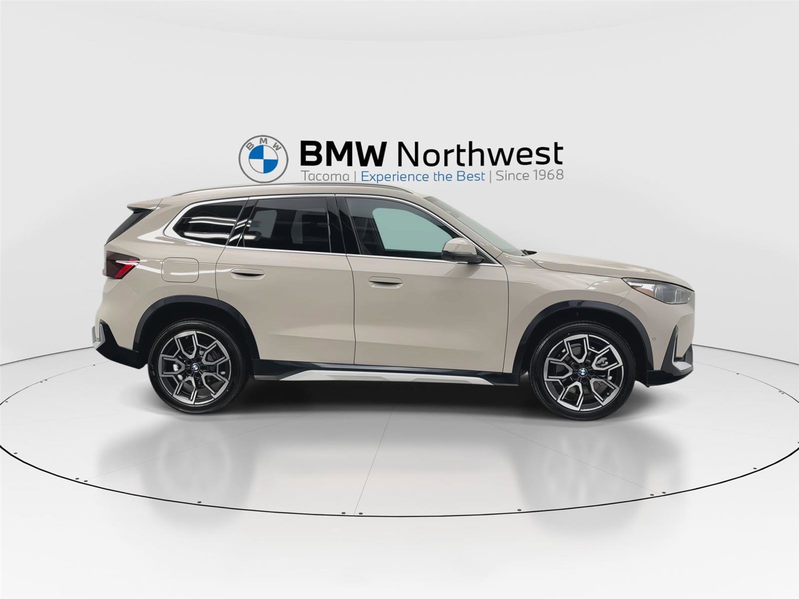 New 2026 BMW X1 xDrive28i w/ Technology Package image 5