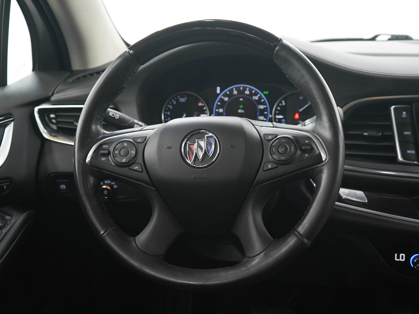 Used 2020 Buick Enclave Avenir w/ Avenir Technology Package AWD/4WD image 19