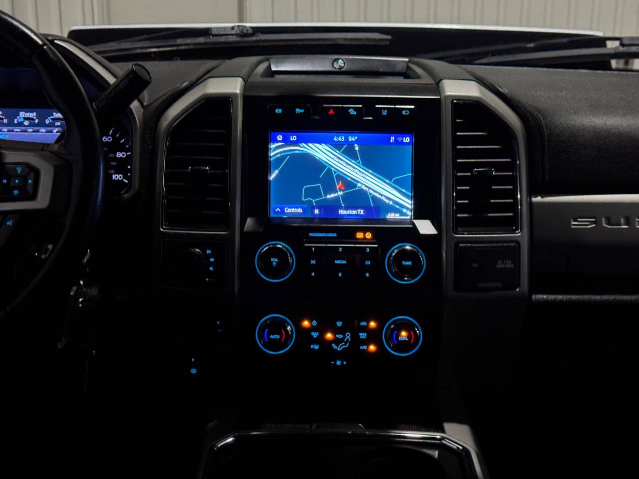 Used 2020 Ford F250 Lariat AWD/4WD image 21