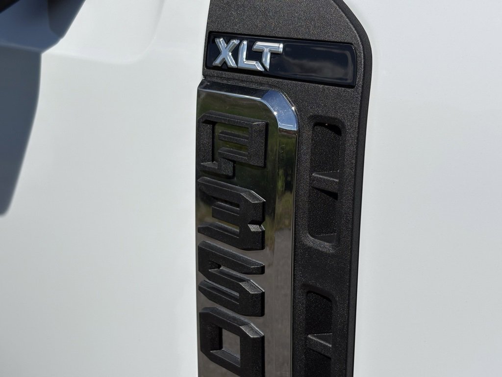 New 2026 Ford F350 XLT w/ 360-Degree Camera Package image 10