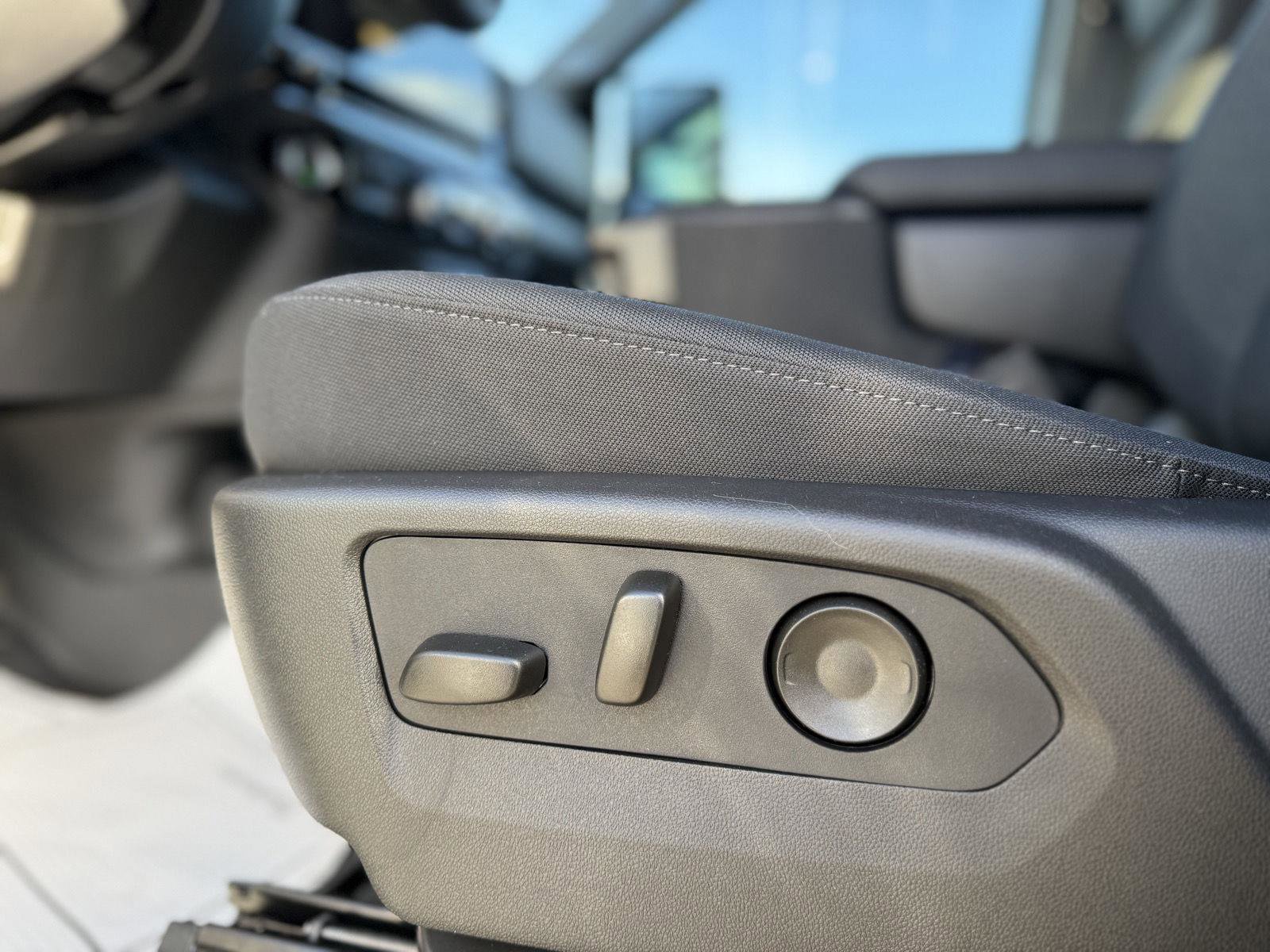 New 2026 GMC Sierra 2500 SLE w/ SLE Value Package; image 15