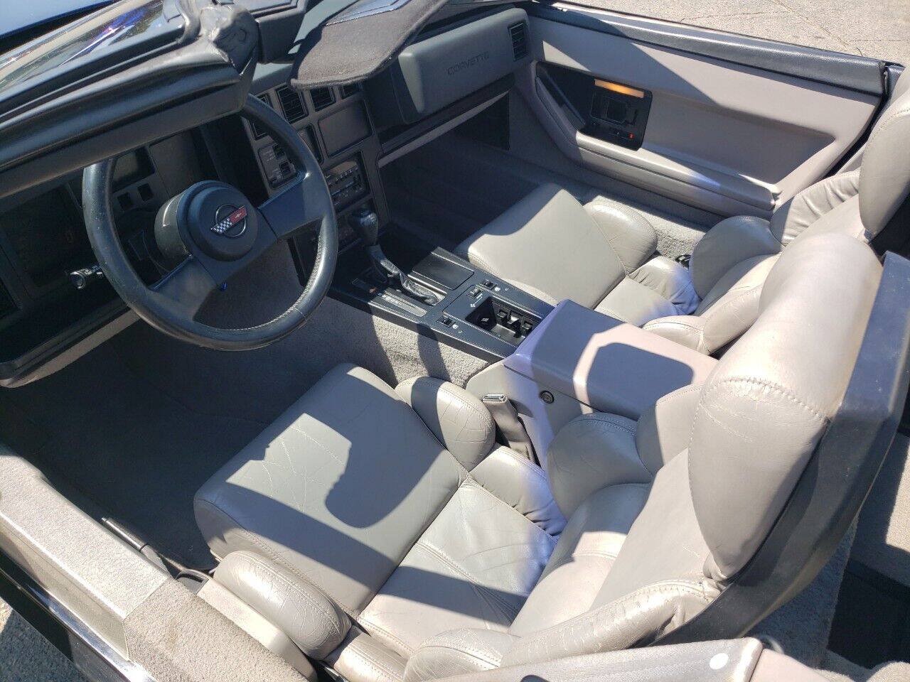 Used 1989 Chevrolet Corvette Convertible RWD image 21