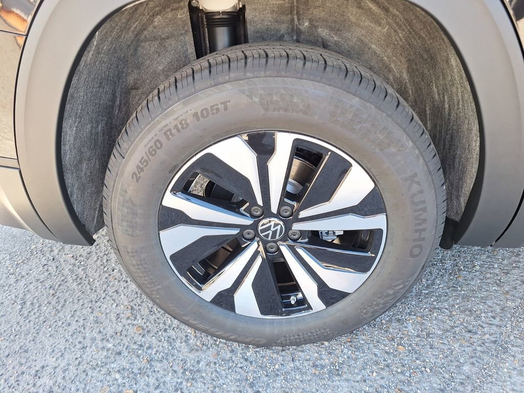 New 2026 Volkswagen Atlas SE image 24