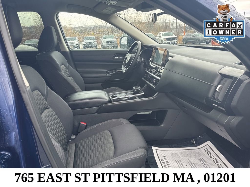 Used 2022 Nissan Pathfinder SV image 20