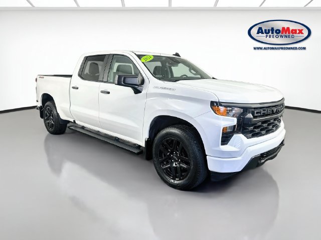 Used 2024 Chevrolet Silverado 1500 Custom AWD/4WD image 1