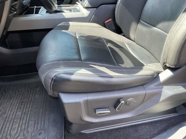 Used 2019 Ford F150 Raptor w/ Equipment Group 802A Luxury AWD/4WD image 7
