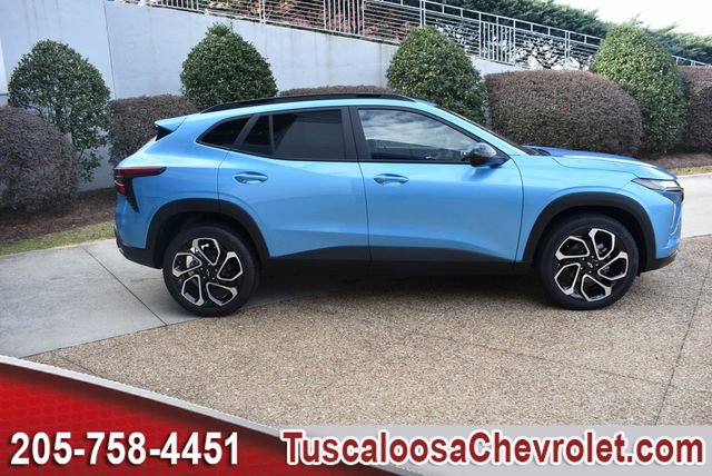 New 2026 Chevrolet Trax RS w/ Sunroof Package FWD image 11