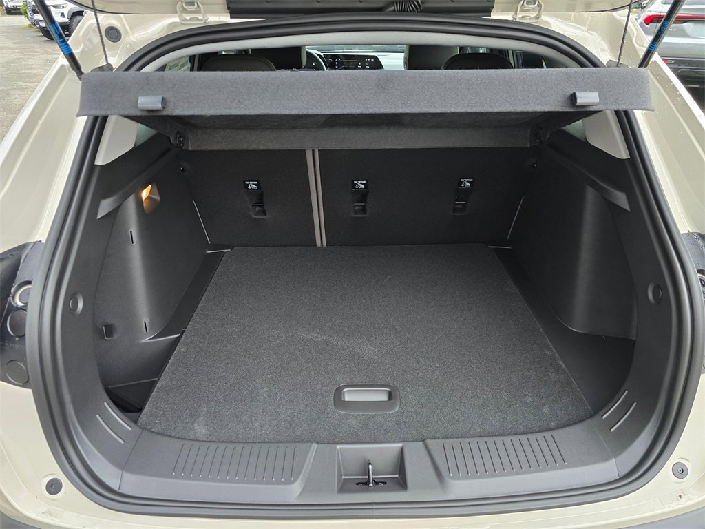 New 2026 Chevrolet Trax ACTIV w/ Driver Confidence Package image 16