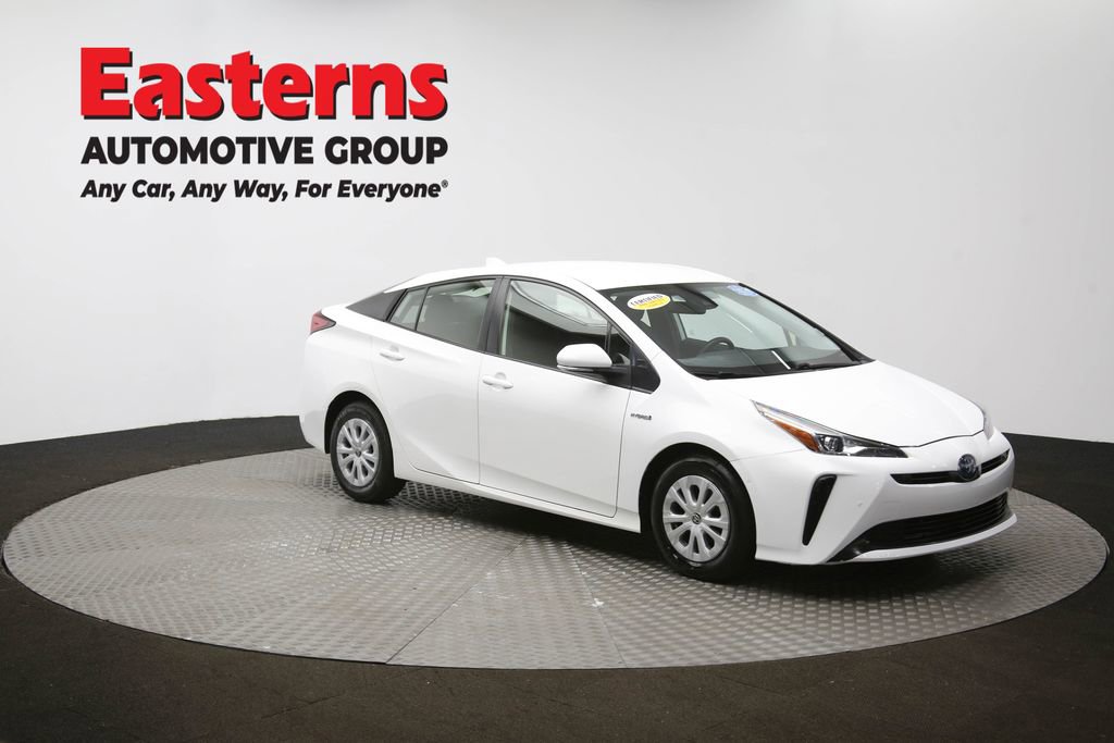 Used 2022 Toyota Prius LE image 48