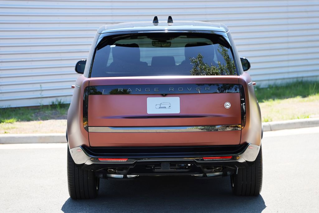 New 2026 Land Rover Range Rover SV AWD/4WD image 4
