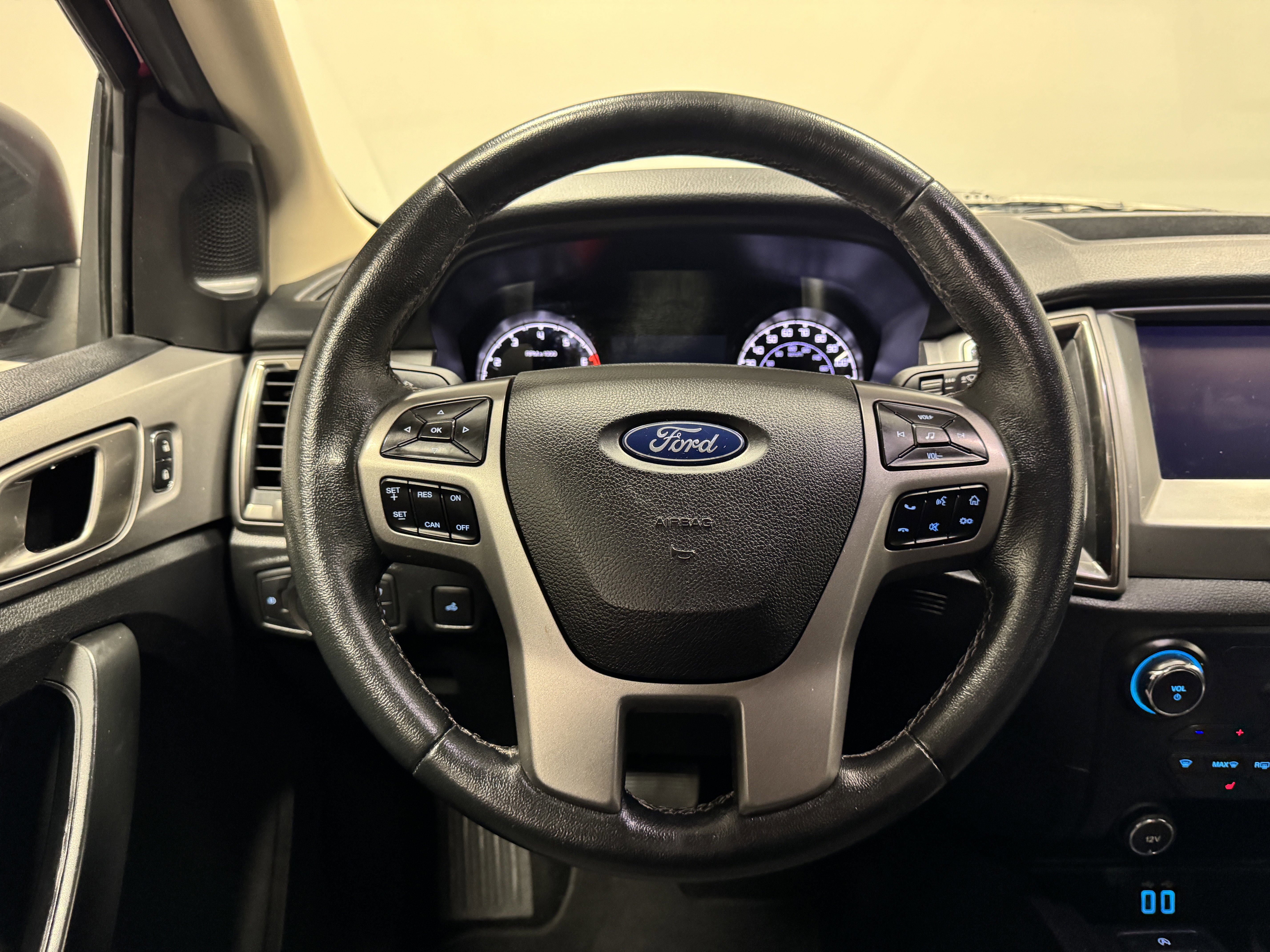 Used 2020 Ford Ranger XLT w/ Equipment Group 302A Luxury image 14