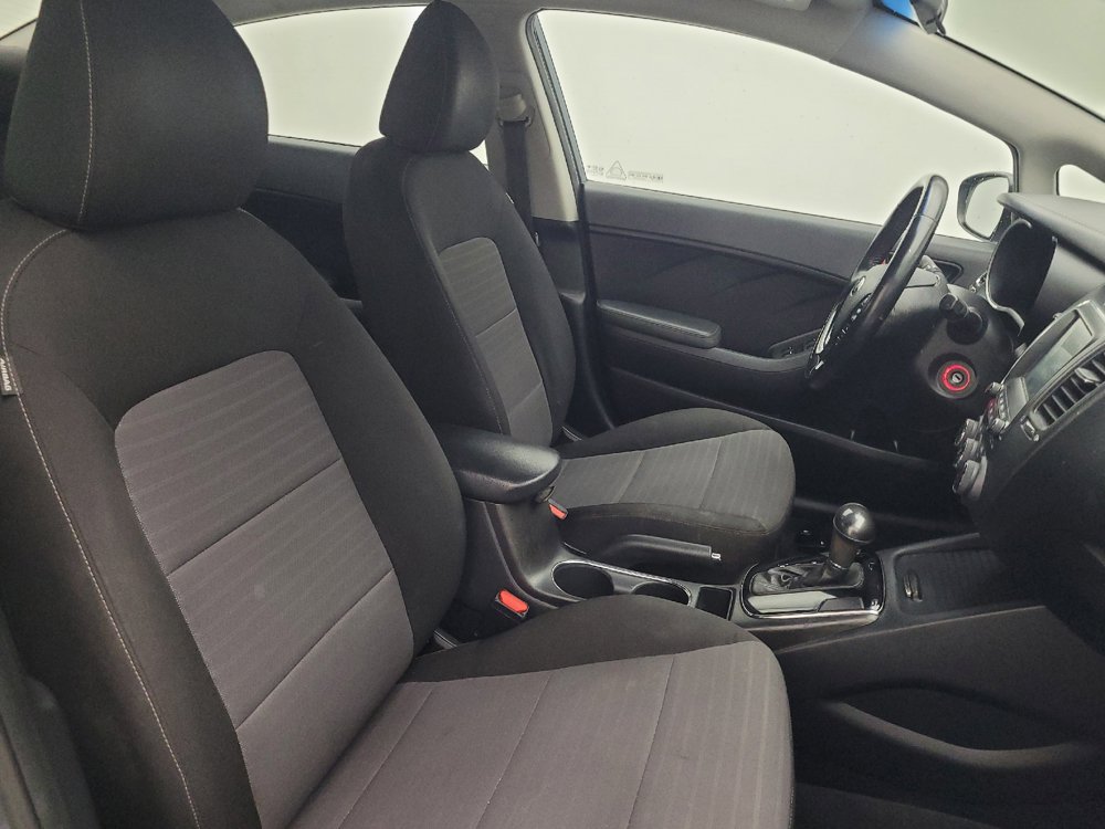 Used 2018 Kia Forte S FWD image 21