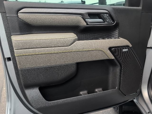 Used 2026 Chevrolet Silverado 2500 ZR2 w/ LPO, Dark Essentials Package AWD/4WD image 25