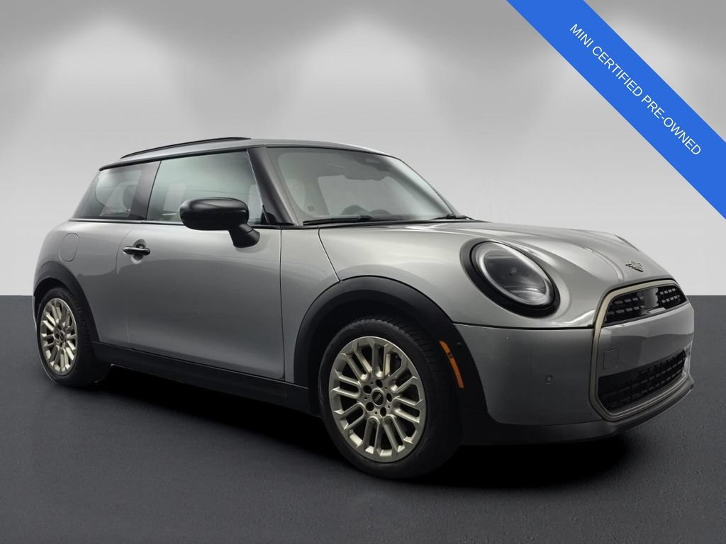 Used 2025 MINI Cooper 2-Door Hardtop FWD video 1