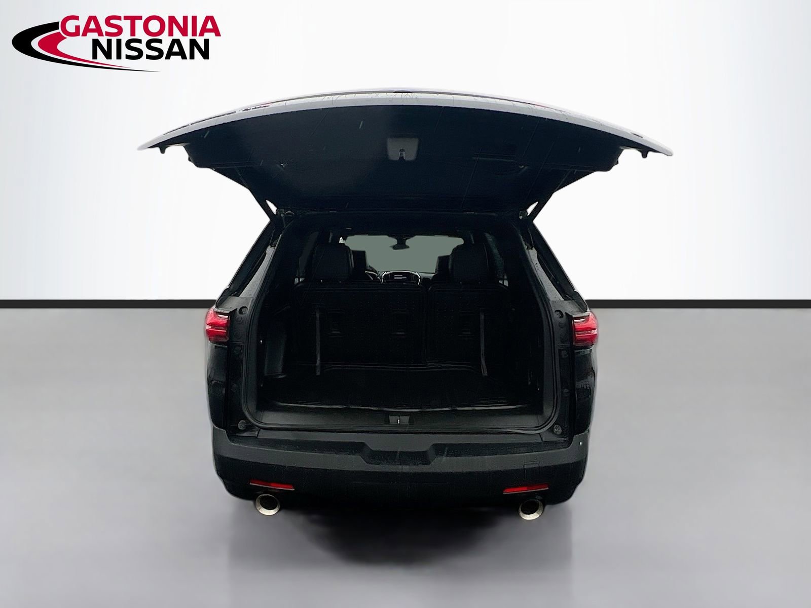 Used 2023 Chevrolet Traverse LT w/ LPO, Floor Liner Package image 36