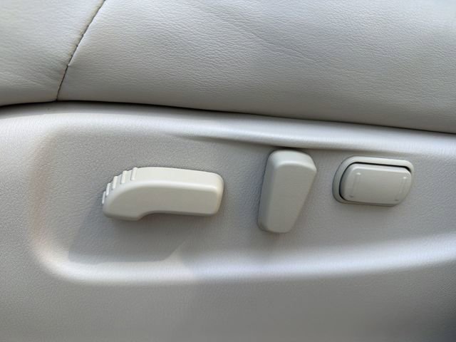 Used 2017 INFINITI QX80 4WD w/ Deluxe Technology Package image 12