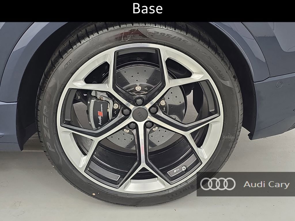 New 2026 Audi RS Q8 performance image 34