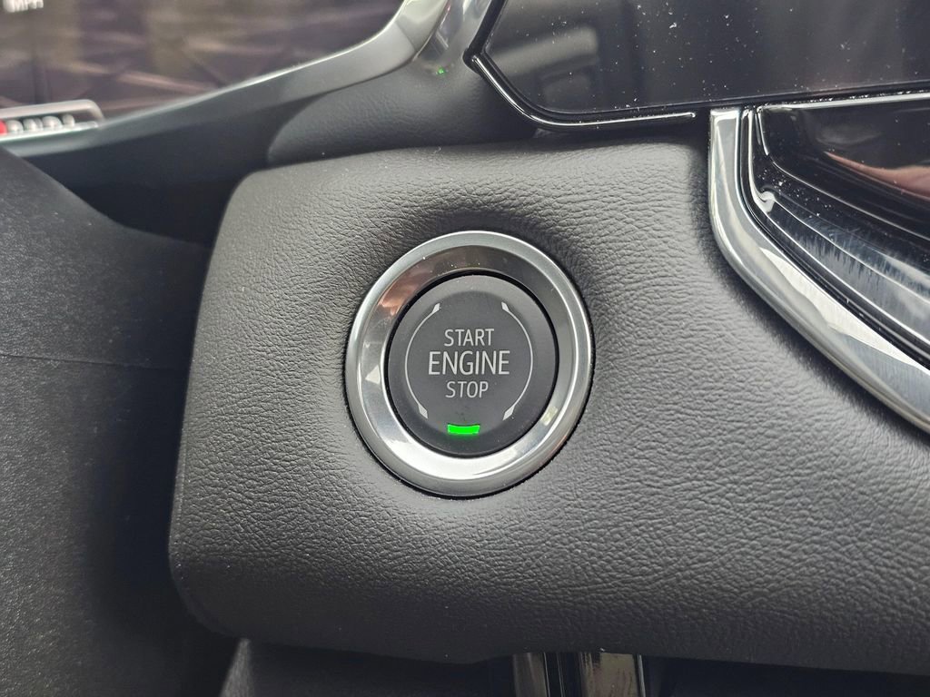 New 2026 GMC Canyon Elevation w/ Technology Package image 32