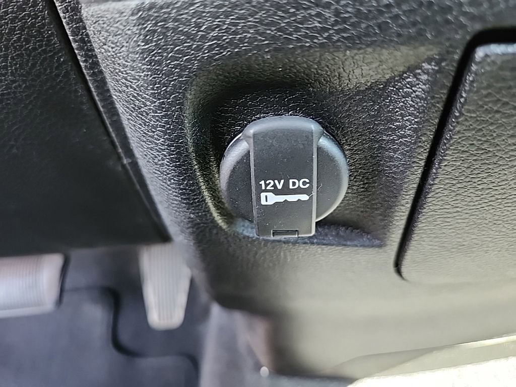 Used 2021 RAM 1500 Classic Warlock w/ Electronics Group RWD image 17