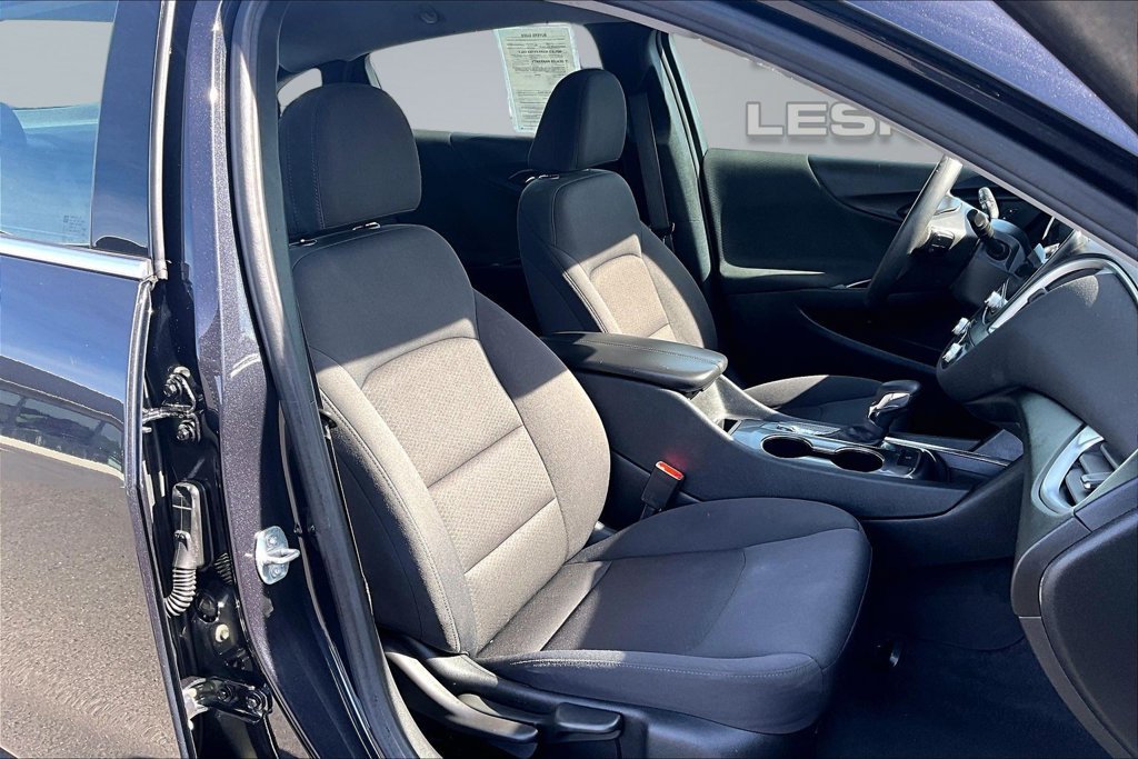 Used 2023 Chevrolet Malibu LT FWD image 7