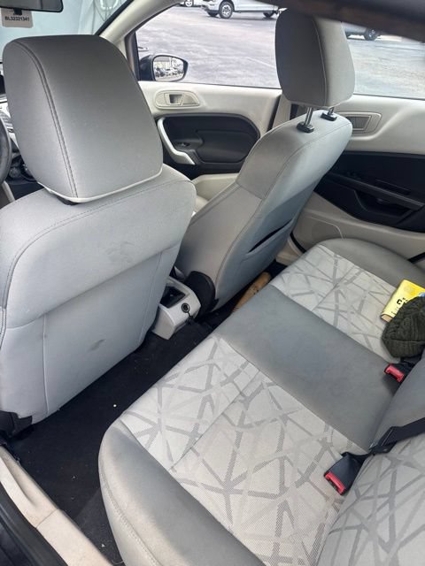 Used 2012 Ford Fiesta SE FWD image 15