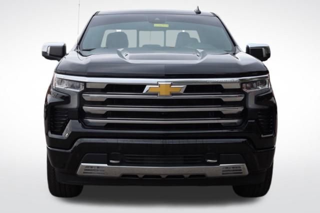 Certified 2023 Chevrolet Silverado 1500 High Country w/ Max Trailering Package image 4