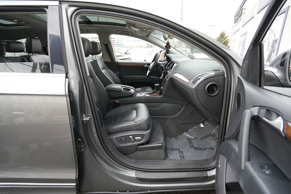 Used 2014 Audi Q7 3.0T Premium Plus w/ Premium Plus Package AWD/4WD image 36