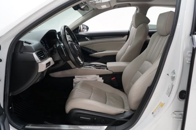 Used 2021 Honda Accord Touring image 15
