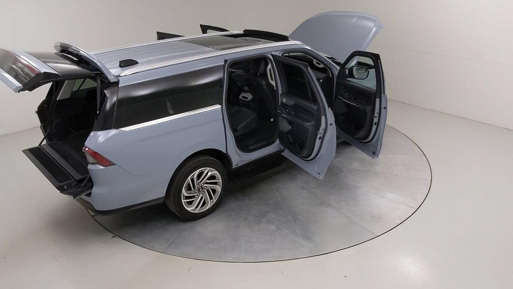 Used 2026 Lincoln Navigator L Reserve AWD/4WD image 53