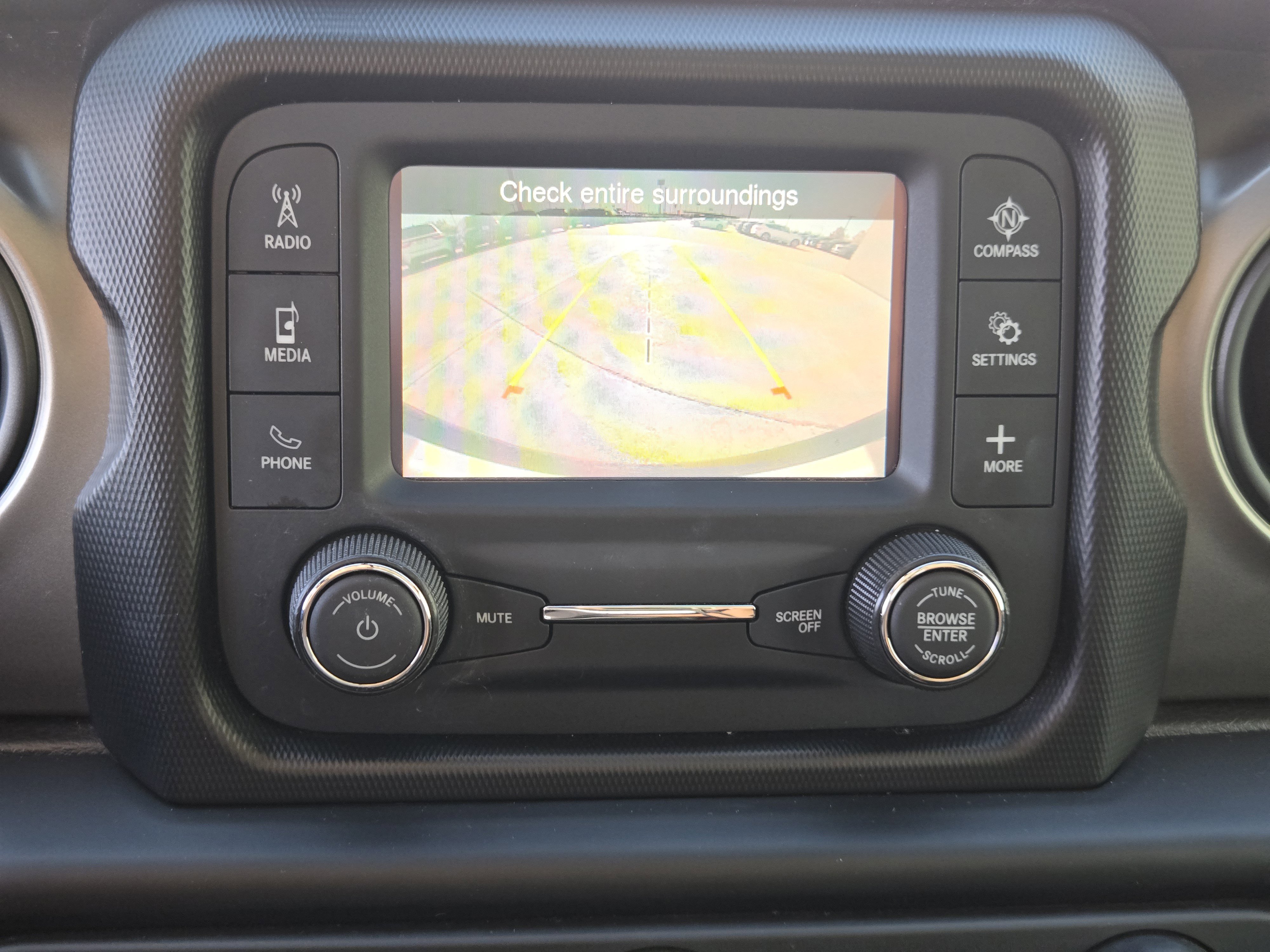 Used 2020 Jeep Wrangler Sport S image 20