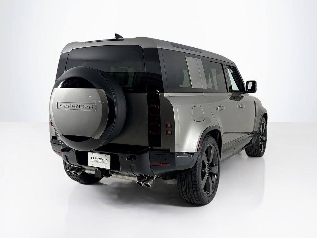 Used 2025 Land Rover Defender 110 X-Dynamic SE AWD/4WD image 5