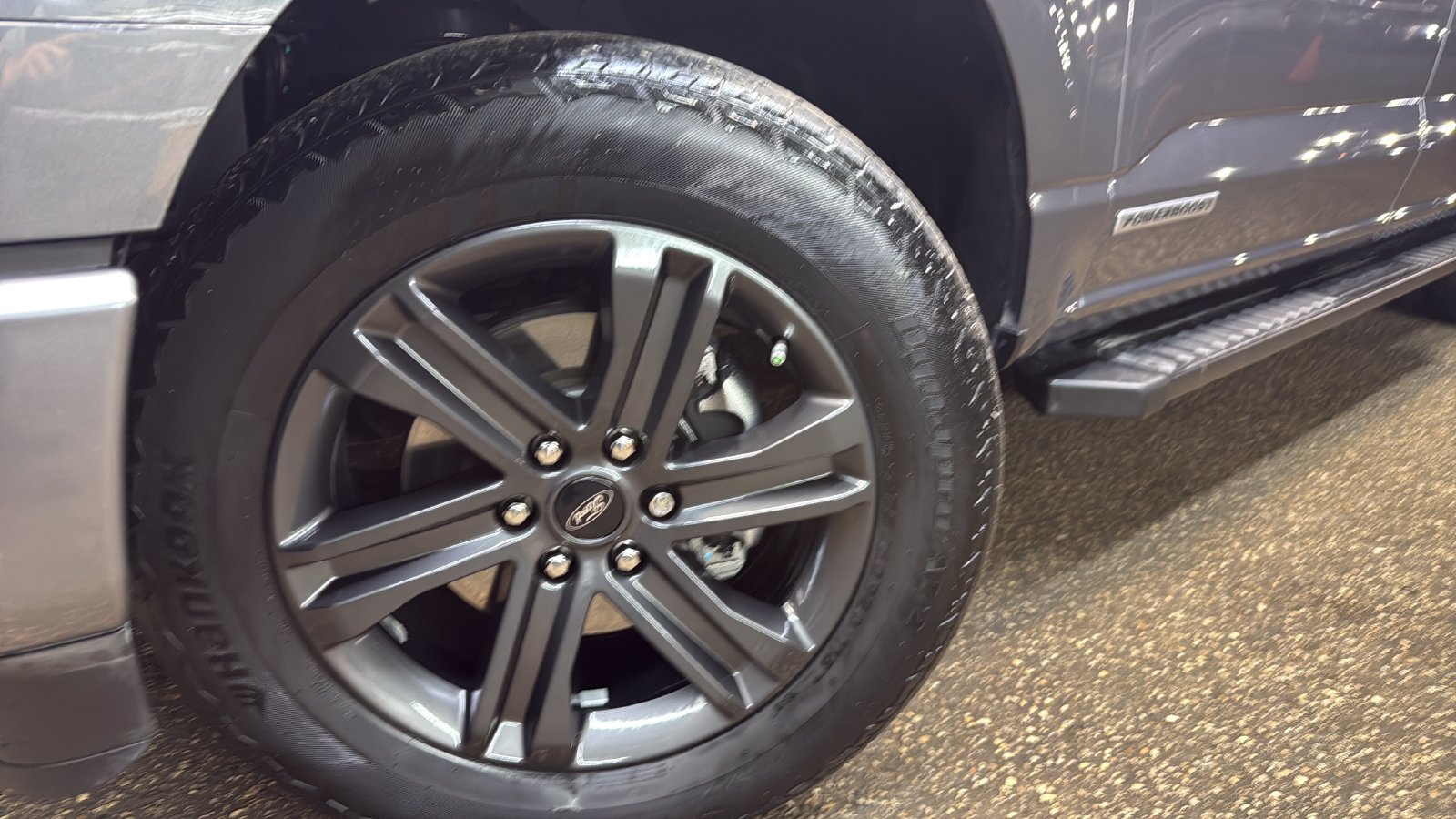 Used 2023 Ford F150 Lariat AWD/4WD image 29