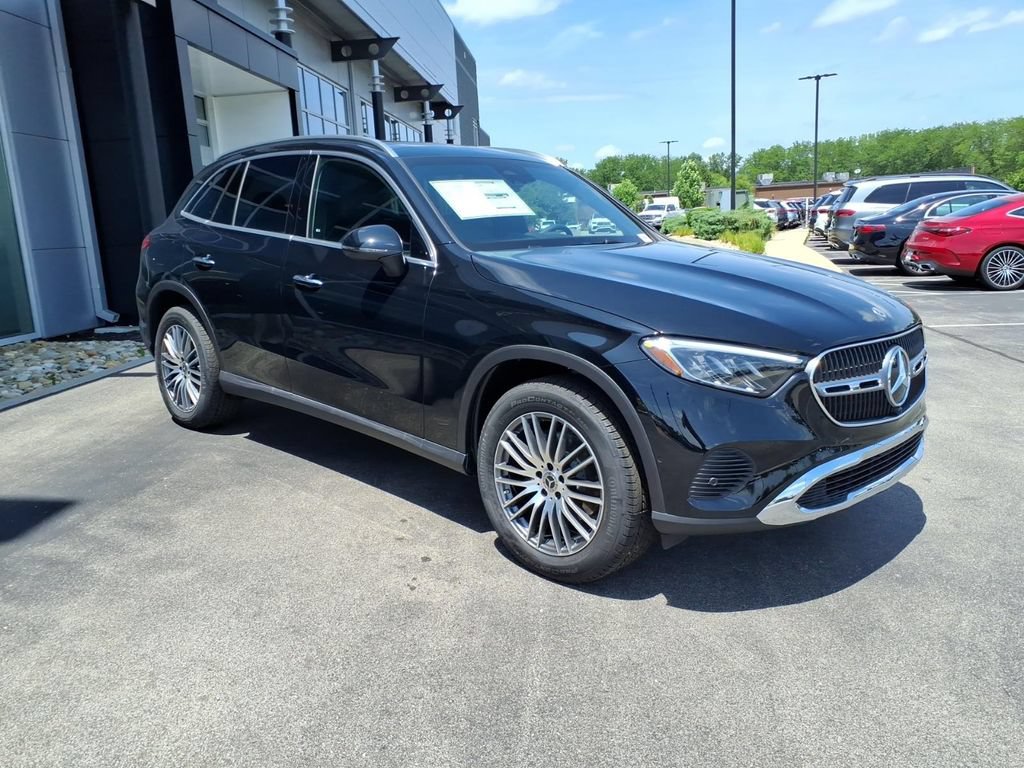 New 2026 Mercedes-Benz GLC 300 4MATIC image 8