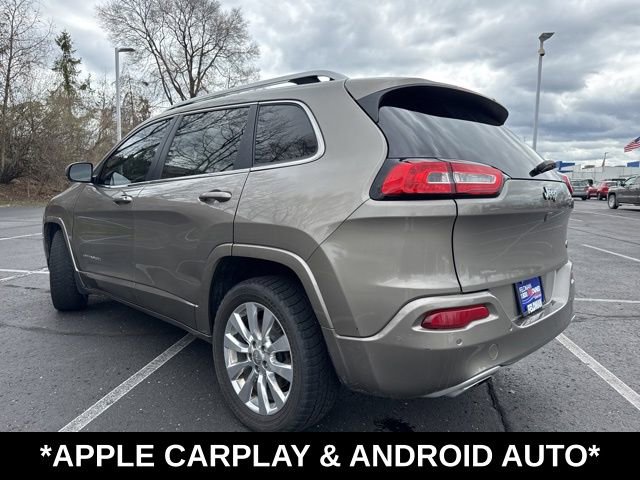 Used 2017 Jeep Cherokee Overland w/ Technology Group FWD image 8