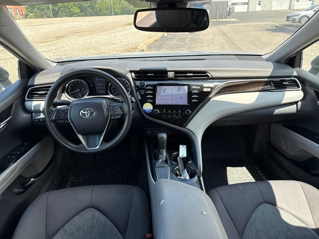 Used 2019 Toyota Camry LE w/ Convenience Package FWD image 17