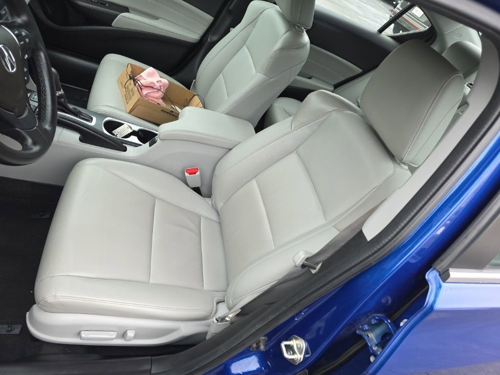 Used 2017 Acura ILX image 10