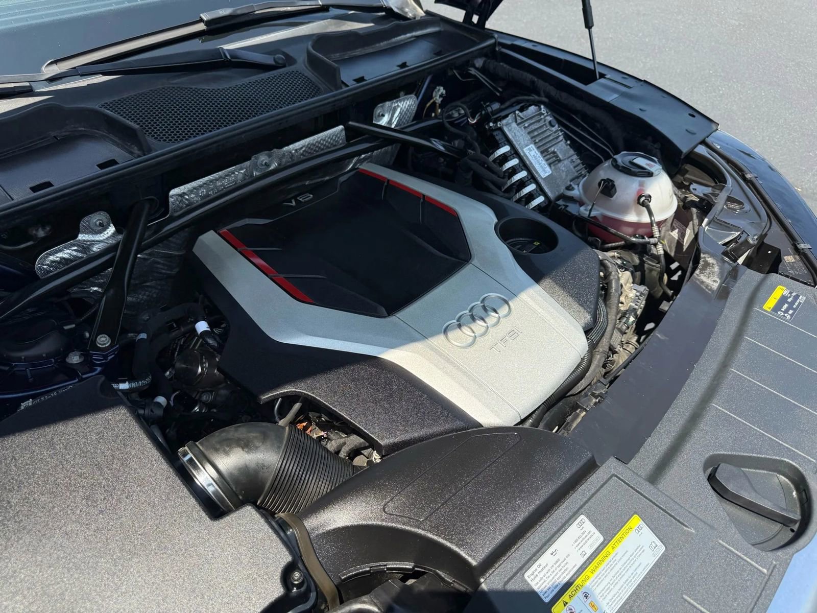 Used 2018 Audi SQ5 Premium Plus w/ Navigation Package image 49