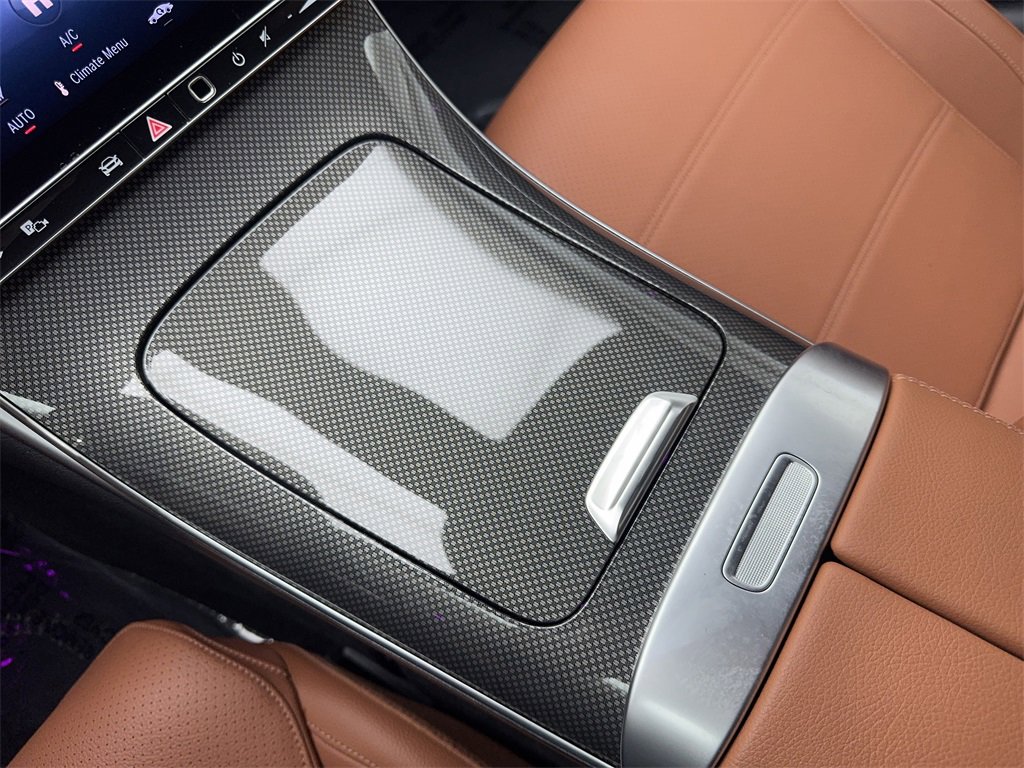 Used 2025 Mercedes-Benz C 300 Sedan image 63