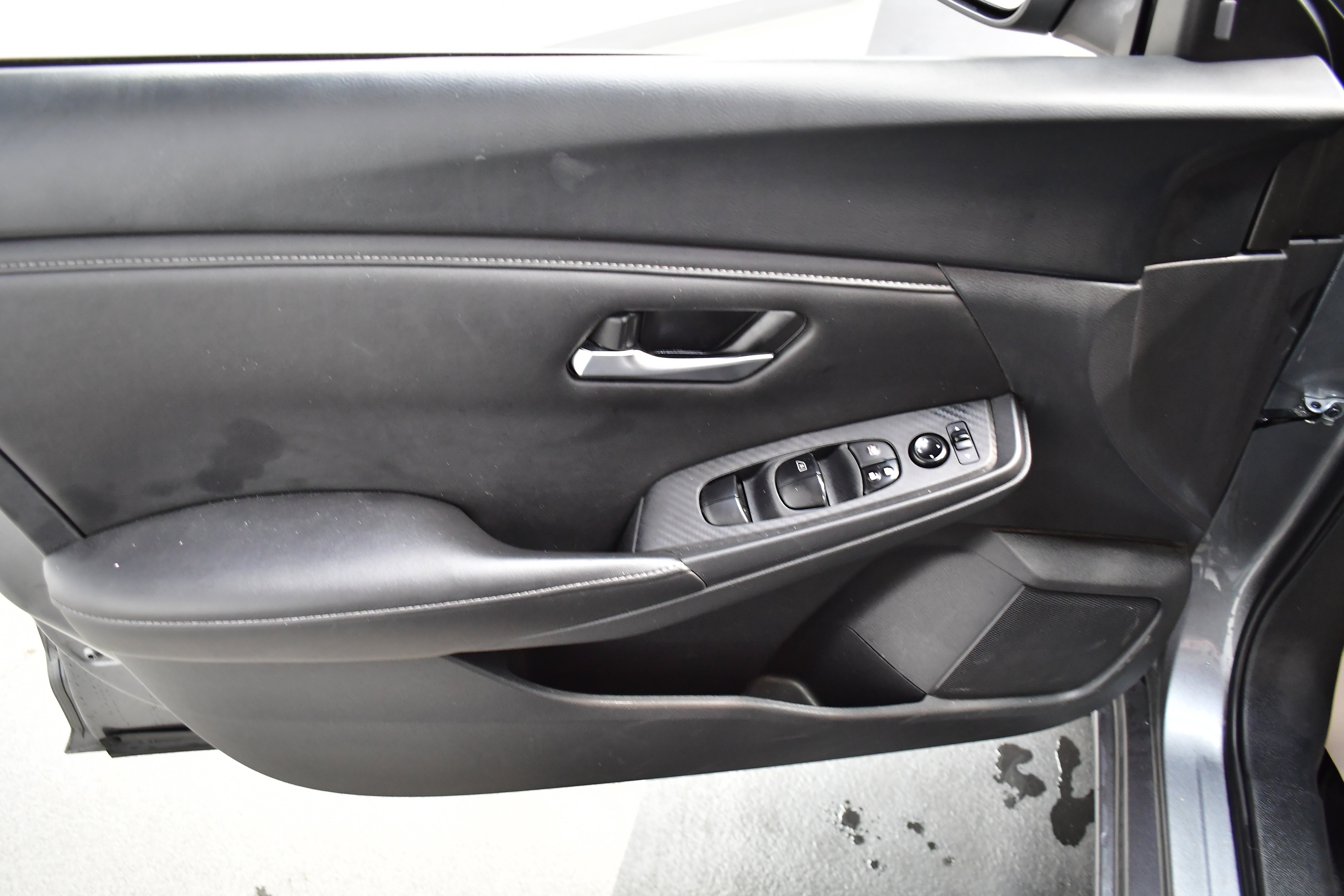 Used 2023 Nissan Sentra SV image 15