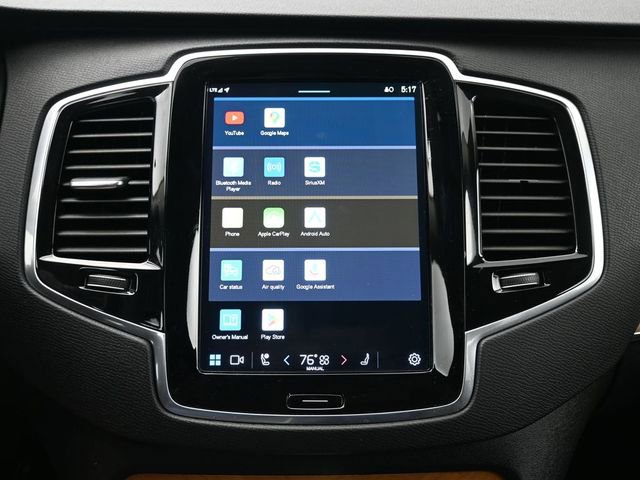 Used 2024 Volvo XC90 B5 Plus w/ Protection Package Premier image 19