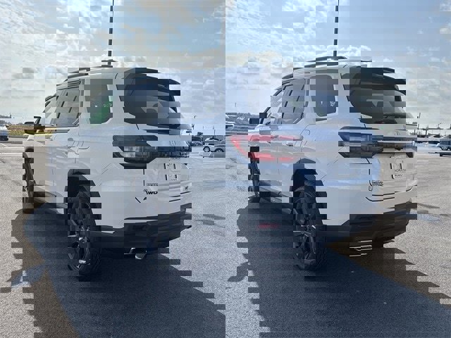 New 2025 Honda Pilot Sport image 3