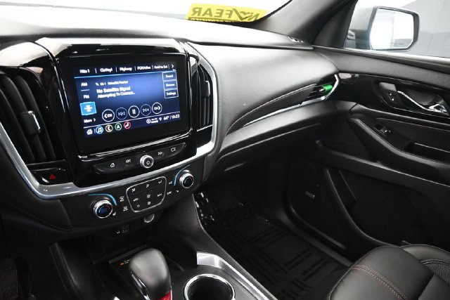 Used 2023 Chevrolet Traverse RS w/ LPO, Floor Liner Package AWD/4WD image 21