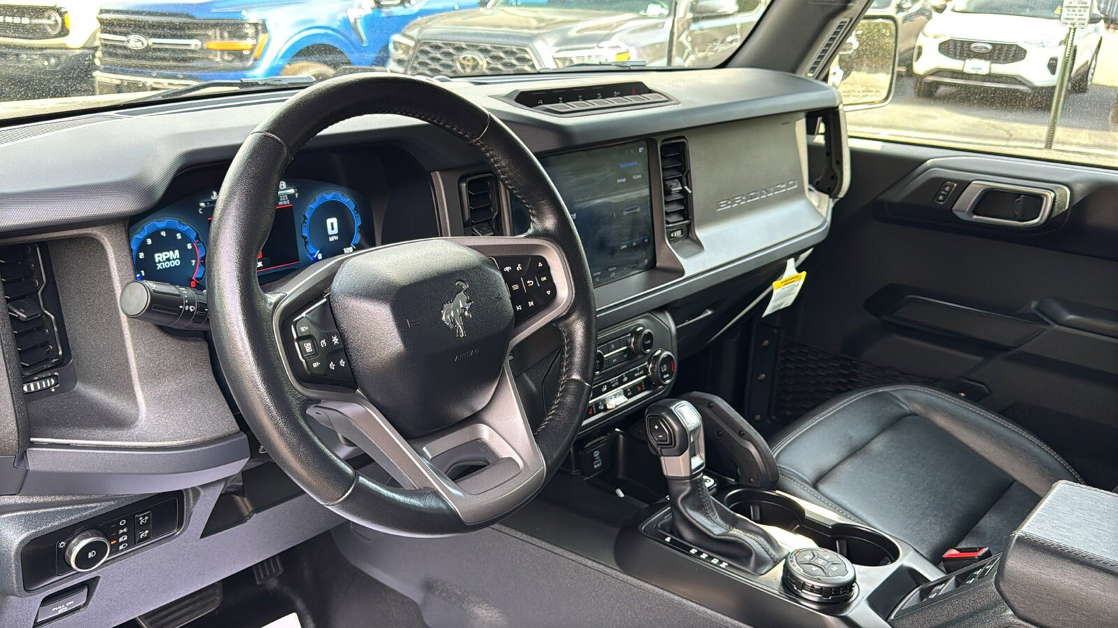 Certified 2025 Ford Bronco Badlands AWD/4WD image 15