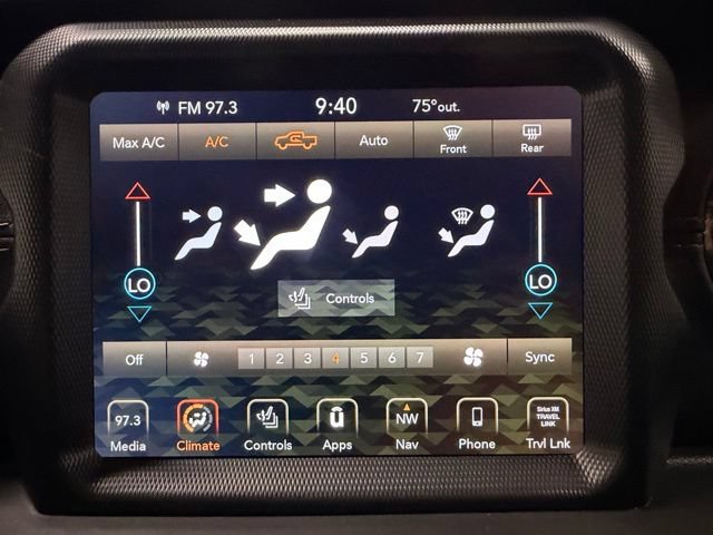 Used 2021 Jeep Gladiator Overland AWD/4WD image 39