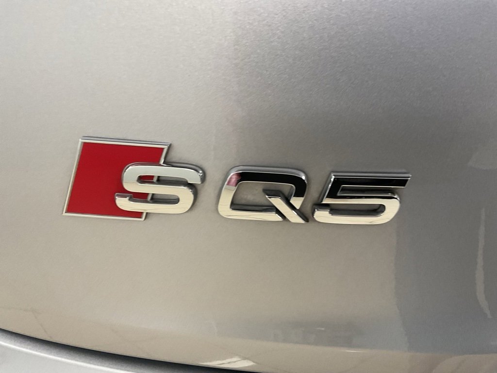 Used 2022 Audi SQ5 Premium Plus w/ Premium Plus Package image 24