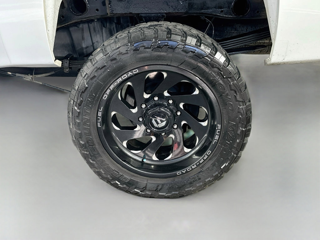 Used 2014 Chevrolet Silverado 2500 LT AWD/4WD image 30