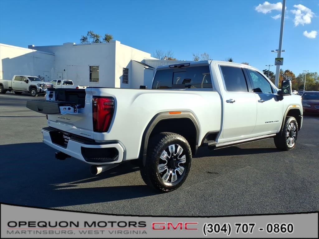 New 2026 GMC Sierra 2500 Denali w/ Denali Reserve Package image 3