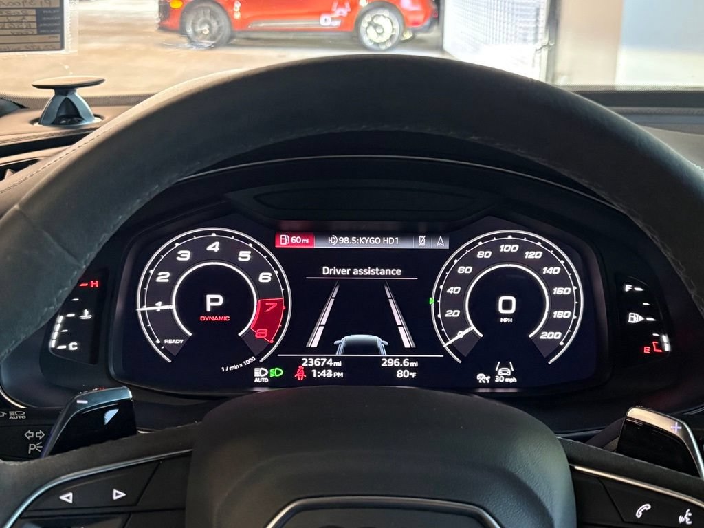 Used 2023 Audi RS Q8 AWD/4WD image 27